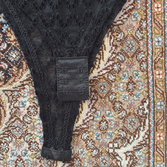 Black Long Sleeve Bodysuit - Picture 5 of 6